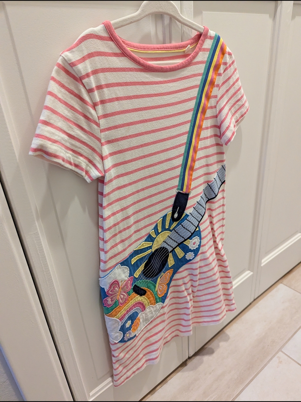 Mini Boden Embroidered Guitar Rainbow Pink Stripe T-shirt Dress Like New 6 7